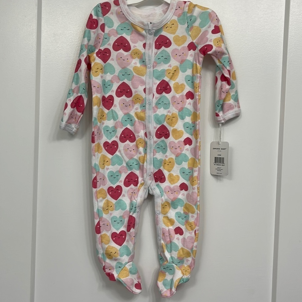⭐️⭐️NEW EMPORIO BABY HEART PAJAMAS size 6 to 9 months